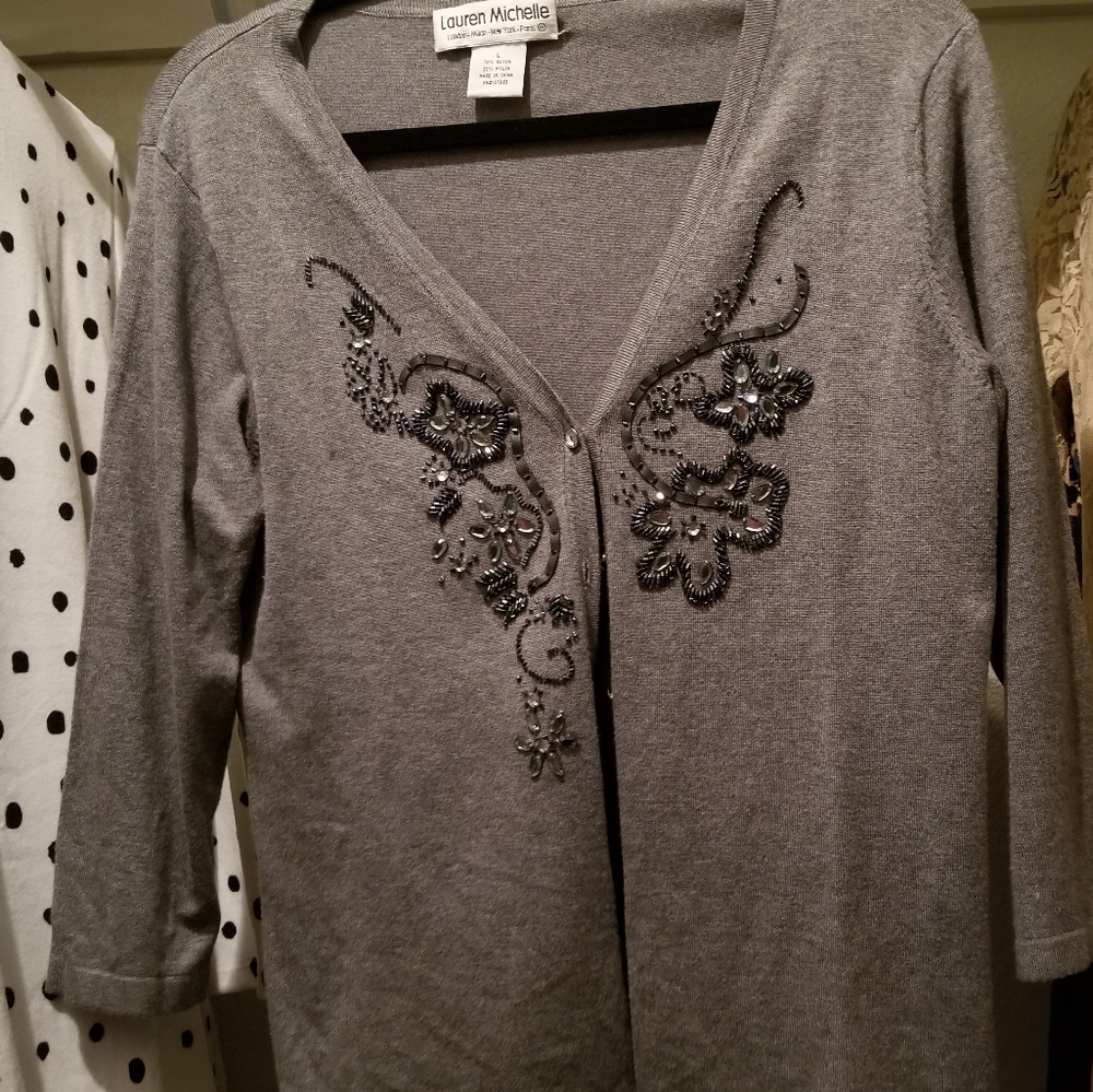 Large Lauren Michelle 3/4 sleeve grey sweater